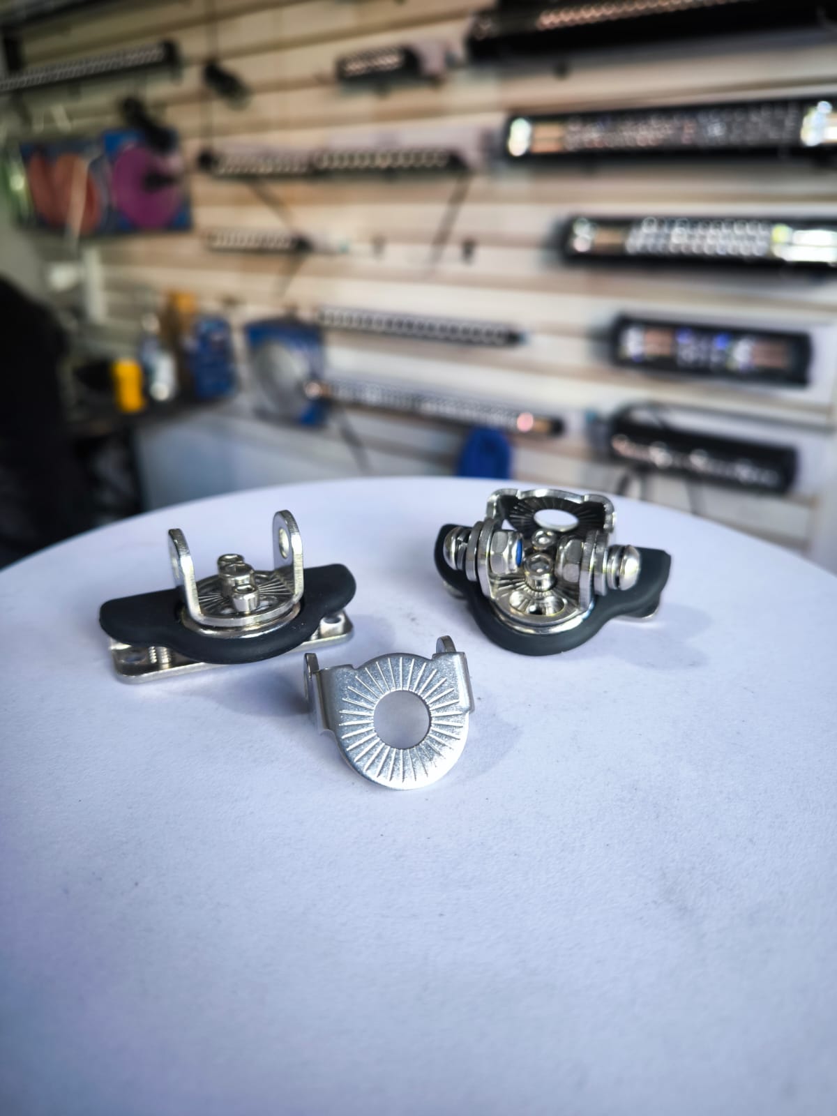 Miniatura 4 de PAR DE BASES PARA CAPO (TB100)